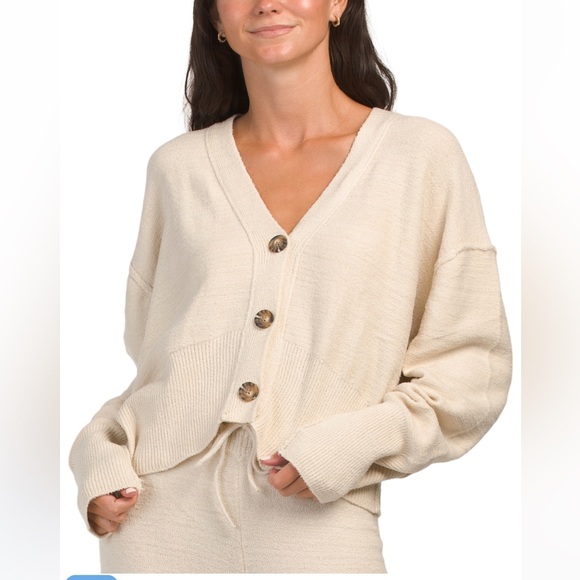 LALAMIA Sweaters - LA BIZ V-Neck Cardigan